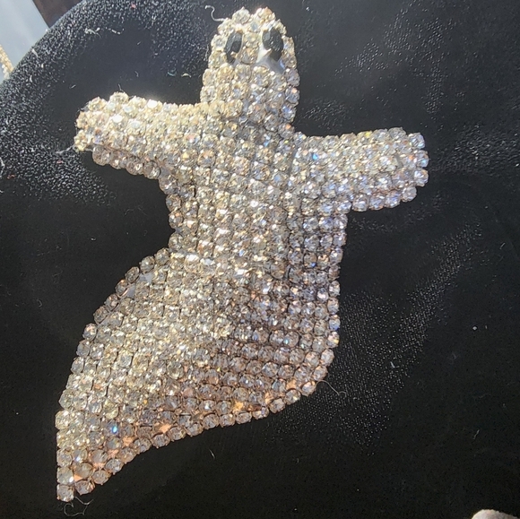 VINTAGE  RHINESTONE GHOST  BROOCH - Picture 3 of 7